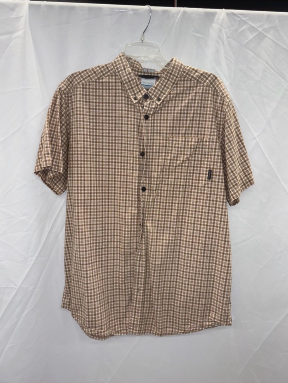 Columbia Short-Sleeve Brown Plaid Button-Down Shirt